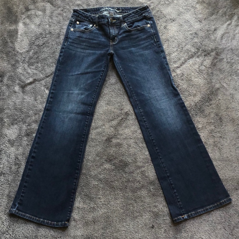 American Eagle flare blue jeans